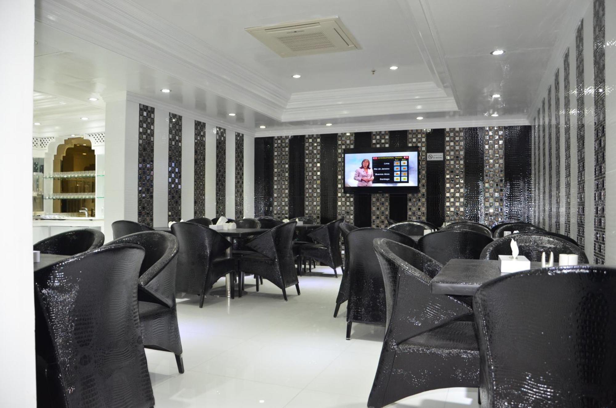 White Fort Hotel Dubai Luaran gambar
